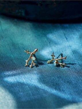 Alex Monroe 18K Opal Coral Handmade Earrings